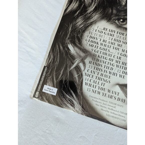 Taylor Swift Reputation Vinyl Picture Disc 2LP Sealed New - Picture 9 of 14